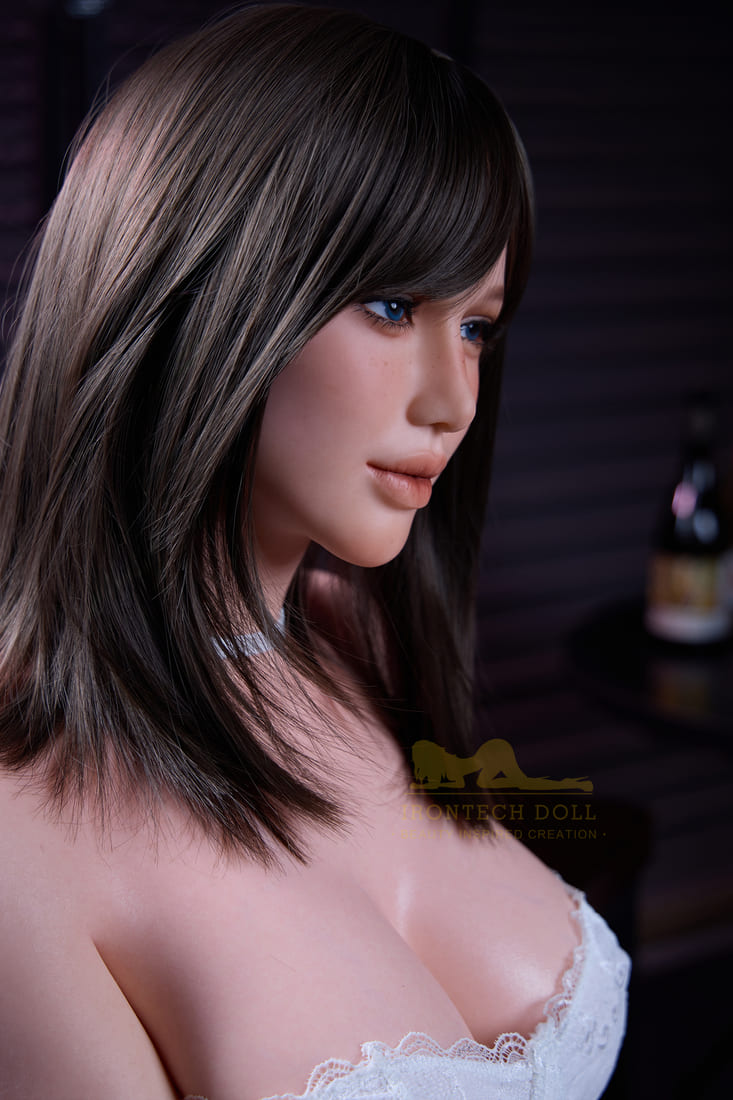 Inga Full-figured, realistic erotic doll, E-cup, made of soft silicone, 164 cm (5'4"). 2